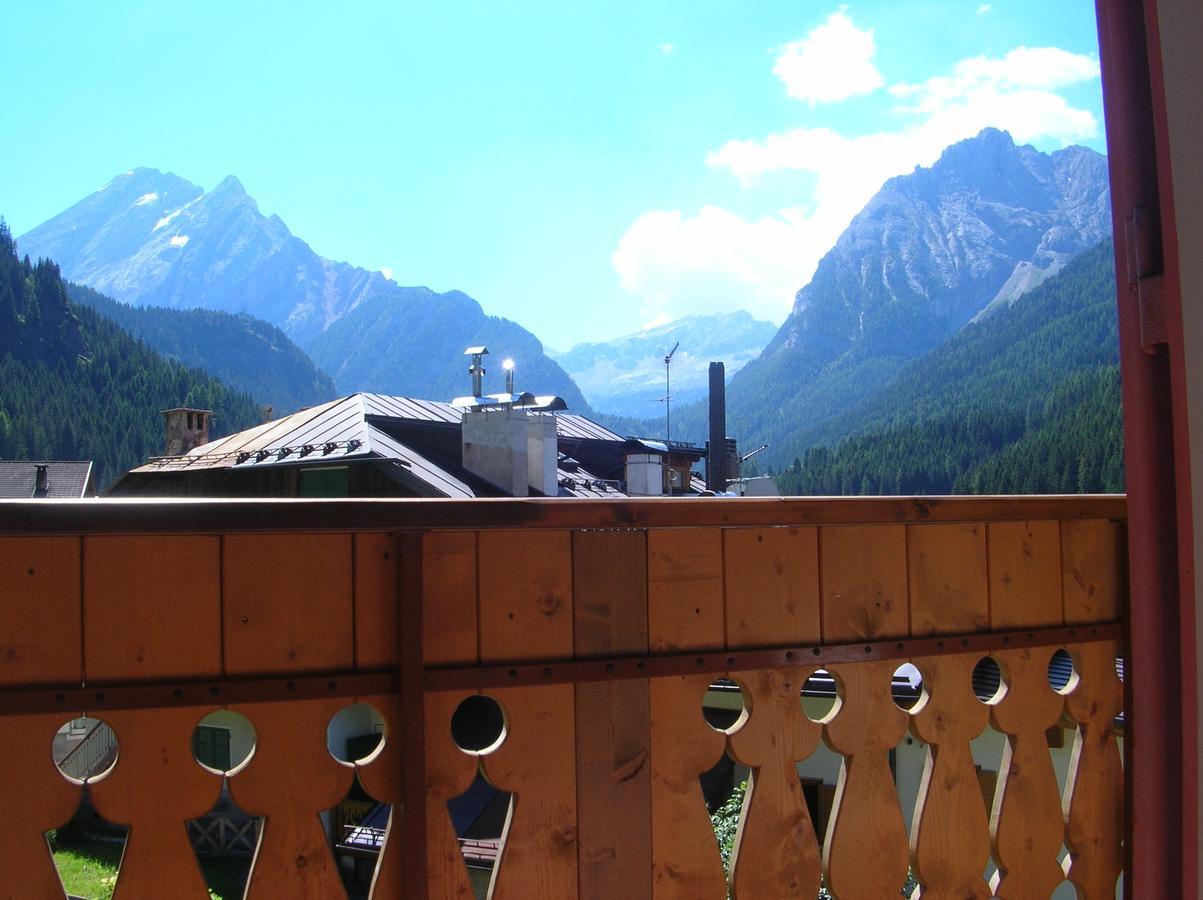 Garni Serena กานาเซย์ ภายนอก รูปภาพ